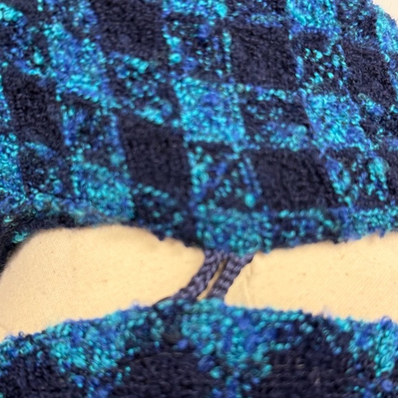 Boyne Valley Weavers Cape Poncho Blackwatch Houndstooth Tartan Ireland Made O/S - Picture 9 of 11